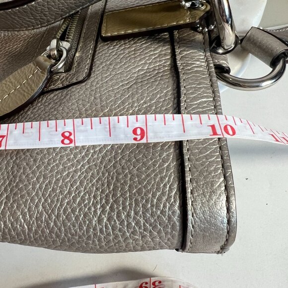 Coach L Shoulder Bag Pebbled Leather Metallic Silver Purse Tote Duo Handles - Picture 15 of 16